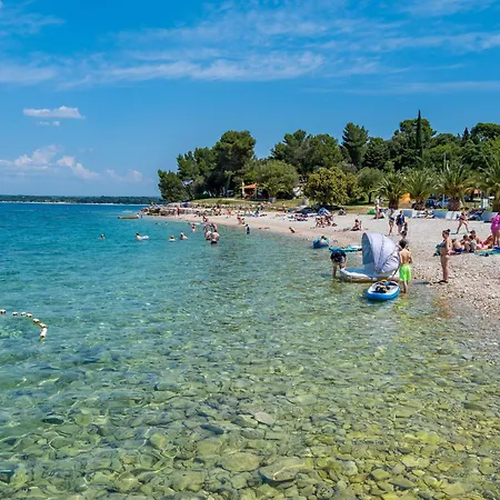 Eurocamp Mobilhomes At Brioni Sunny Campsite *