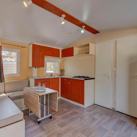 Eurocamp Mobilhomes At Brioni Sunny Parque de Campismo *