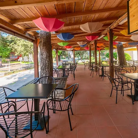 Camping Eurocamp Mobilhomes At Brioni Sunny