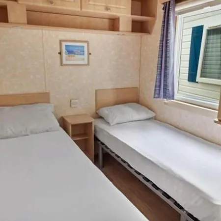 Eurocamp Mobilhomes At Brioni Sunny Parque de Campismo *