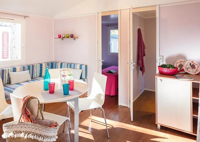 Kamp alanı Eurocamp Mobilhomes At Brioni Sunny