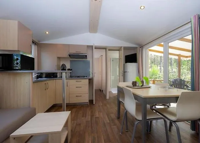 Kamp alanı Eurocamp Mobilhomes At Brioni Sunny *