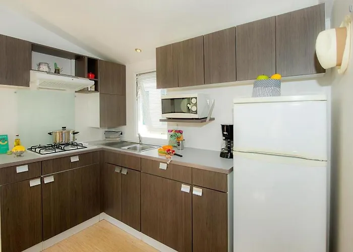 Eurocamp Mobilhomes At Brioni Sunny Kamp alanı *